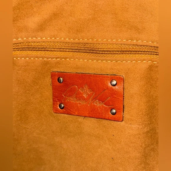 Patricia Nash Benvenuto Vintage Black Studded Grain Leather XL Tote Bag - Picture 8 of 8